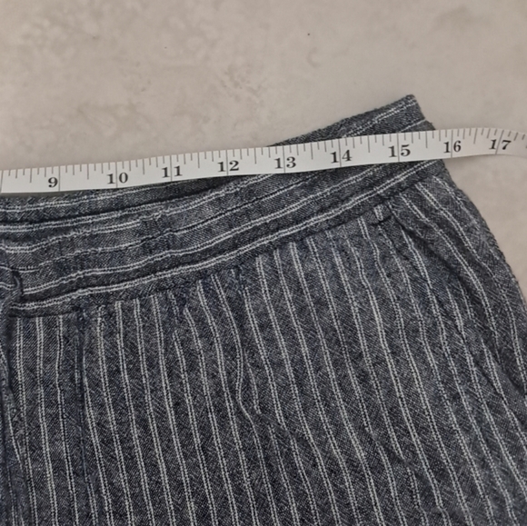 Ellen Tracy Women's Pants Size M Linen and Rayon Blend Striped. - Picture 9 of 11